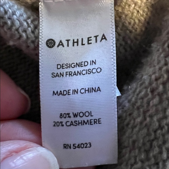 NWOT Cashmere blend | split hem crew neck oversized sweater sz S - Picture 5 of 11